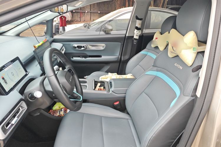 Used AION Y 2023 Plus 510 Smart Edition Left Front Seat