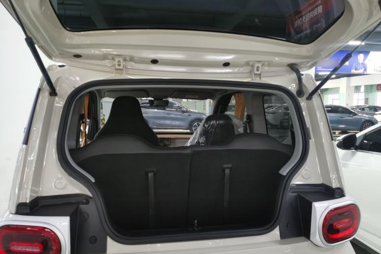 Used Wuling Hongguang MINIEV 2024 3rd Generation 215km Youth Edition Trunk