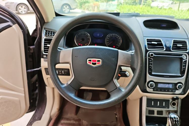 Used Geely Auto Classic Emgrand 2013 Sedan 1.5L Manual Elite Model
