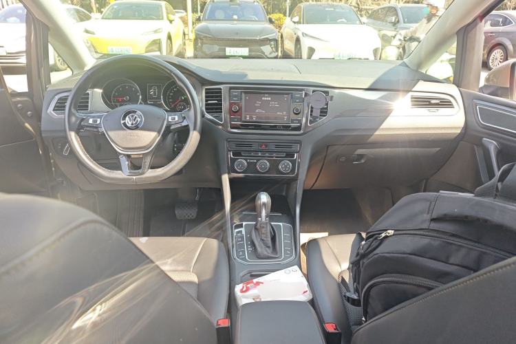 Used Volkswagen Golf Sportsvan 2016 230TSI Automatic Trend Edition