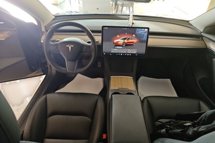 Used Tesla Model 3 2022 Rear-Wheel-Drive Version