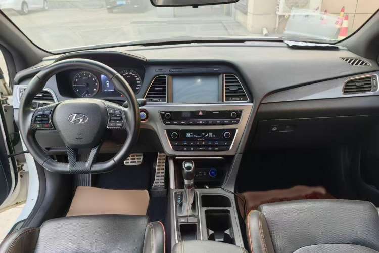 Used Volkswagen Sagitar 2014 1.4TSI Automatic Luxury Model