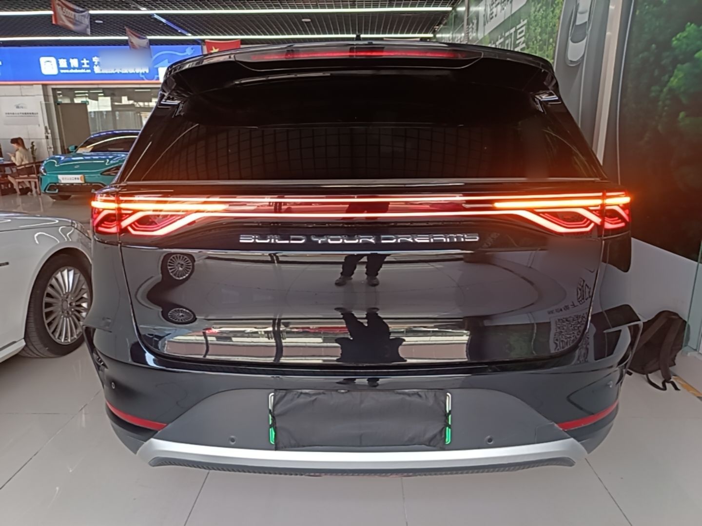 BYD Tang New Energy 2024 DM-i Glory Edition 112KM Flagship Model — снимка 5