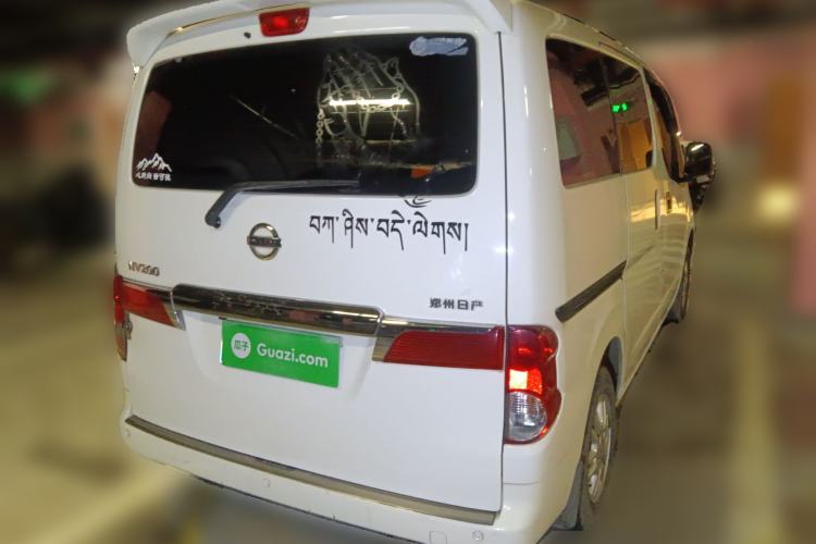 Used Nissan NV200 2012 1.6L 232 Seats Luxury Version
