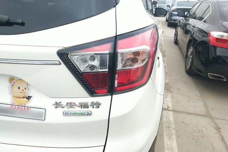 Used Ford Kuga 2017 EcoBoost 180 Two-Wheel-Drive Luxury Wing Edition Right Rear Taillight