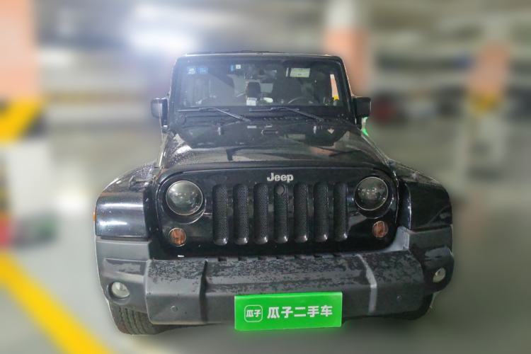 Used Jeep Wrangler 2012 3.6L Sahara Four-Door Edition
