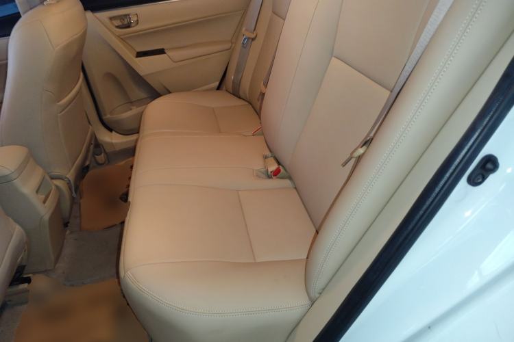 Used Toyota Corolla 2014 1.6L CVT GL-i
