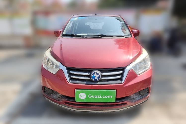 Used Venucia R50 2015 1.6L Manual Fashion Edition