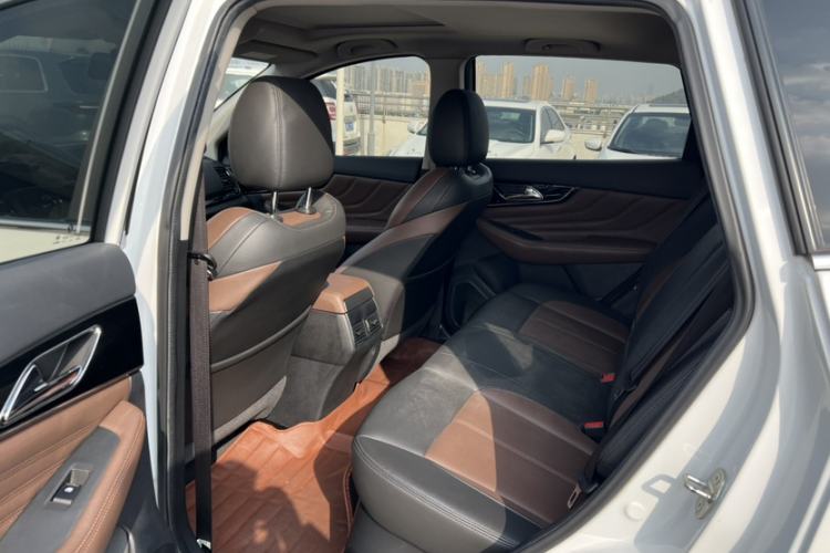 Used Dongfeng Aeolus AX7 2018 Classic 1.6T Automatic Luxury Model
