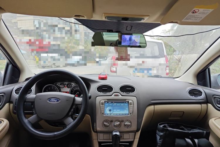 Used Ford Focus 2013 Sedan Classic 1.8L Automatic Base Model
