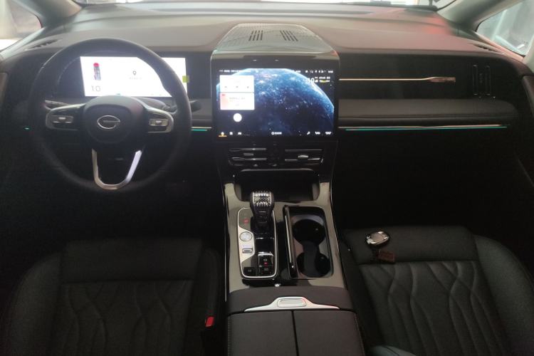 Used GAC Trumpchi M8 2024 Master Series 400T Ultimate Edition Center Console