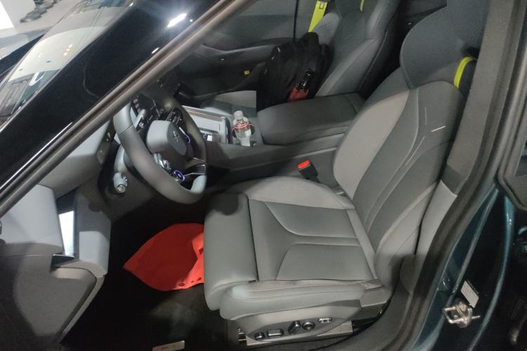 Used XPeng P7 2025 Model—702 Long Range Ultra Left Front Seat