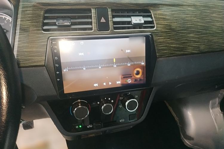 Used Jinbei Hiace X30 2020 1.5L Van Super-Enjoyment Model China VI Standard SWC15M