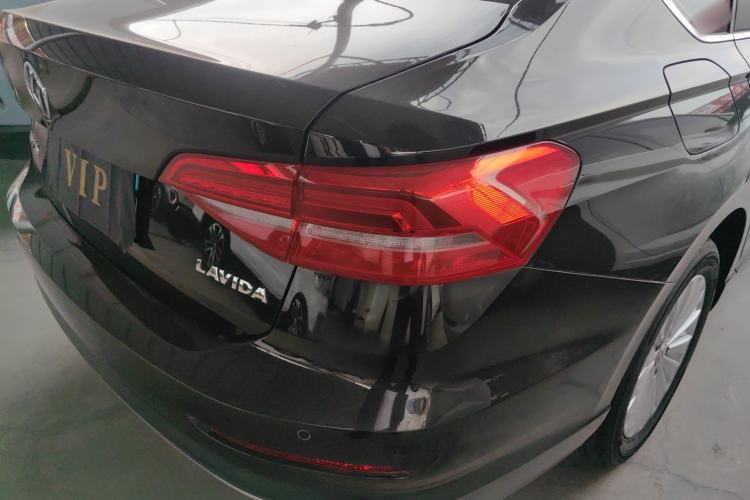 Used Volkswagen Lavida 2019 1.5L Automatic Comfort Edition China VI Standard Right Rear Taillight