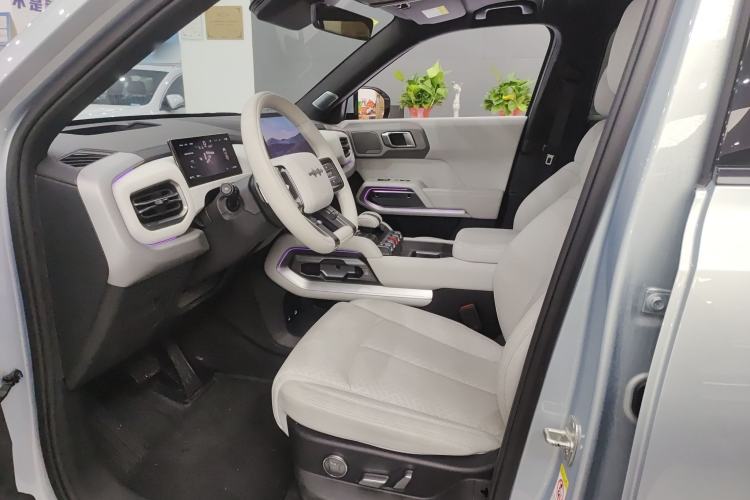 Used Formula Leopard Titanium 3 2025 501 km Four-Wheel Drive Drone Edition Left Front Seat