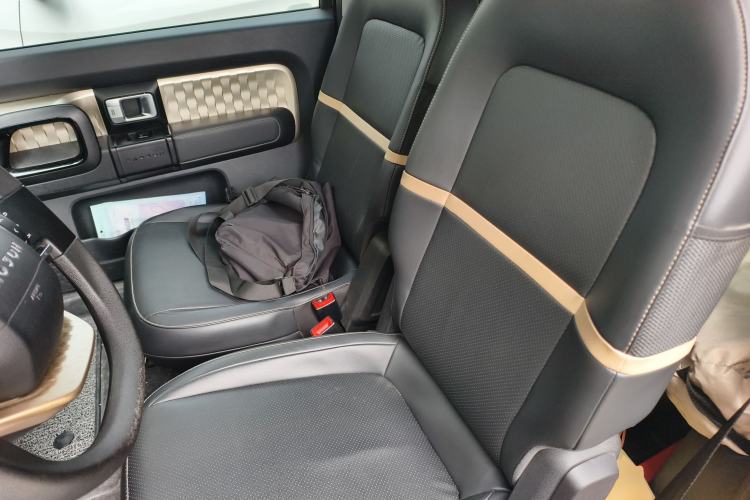 Used Baojun KiWi EV 2021 Artist Model Ternary Lithium Left Rear Seat