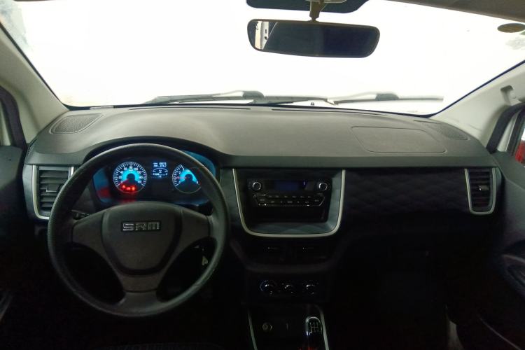 Used Jinbei Gold Hiace M Classic 2024 1.5L Engineering Lion Passenger Vehicle 5 Seats