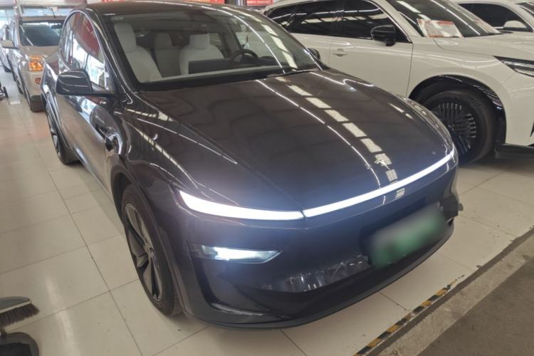 Used Tesla Model Y 2025 Rear-Wheel-Drive Version Exterior 1