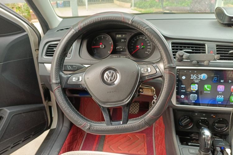 Used Volkswagen Lavida 2018 Classic 1.5L Automatic Fashion Edition China VI Standard Steering Wheel