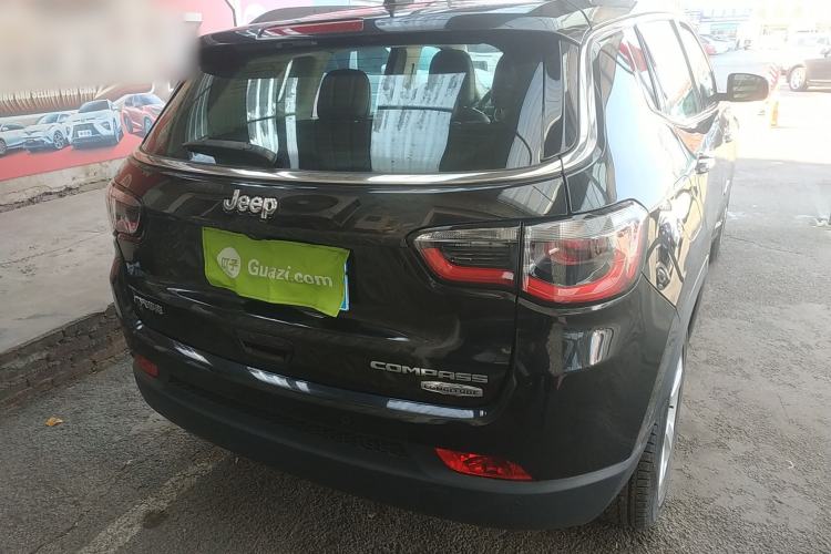 Used Jeep Compass 2017 200T Automatic Family Edition