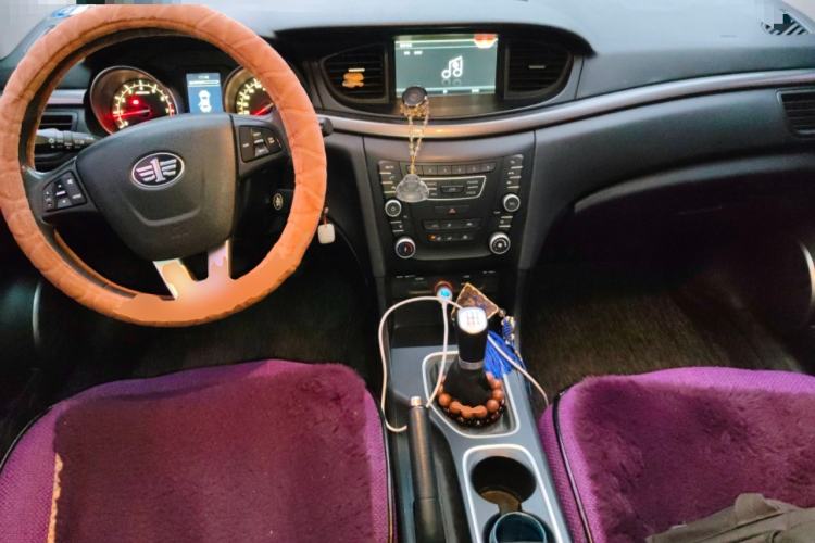 Used Bestune B50 2016 1.6L manual luxury version
