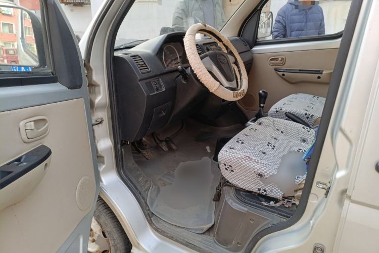 Used FAW Jiabao V75 2015 1.0L Standard Version DAM10AR