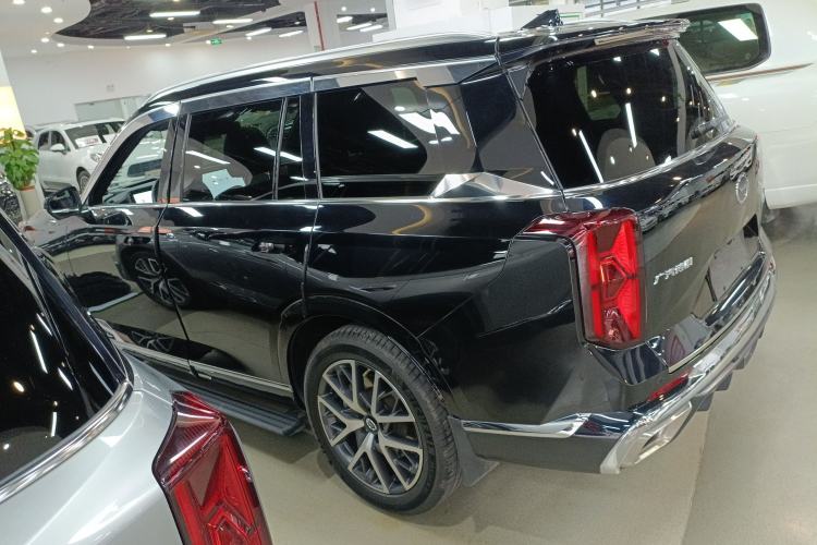 Used GAC Trumpchi GS8 2024 Dual-Motor Series 2.0TM Two-Wheel Drive Premium Edition