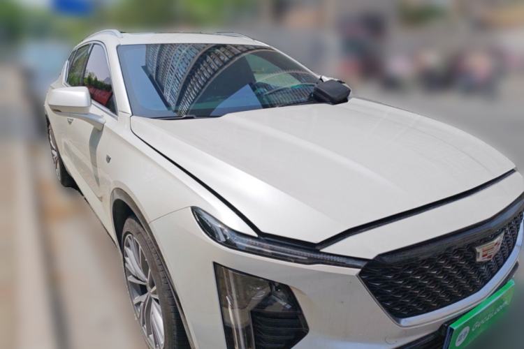 Used Cadillac GT4 2023 25T Luxury Model Front Right 45 Deg