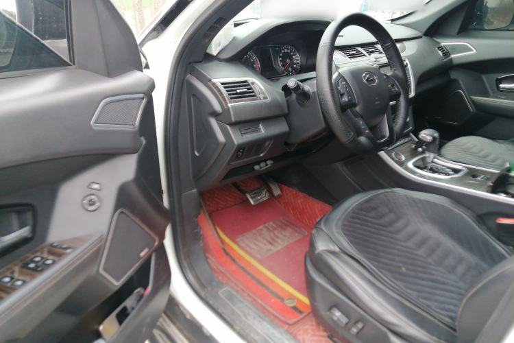 Used Land X7 2015 2.0T Panoramic Prestige Edition