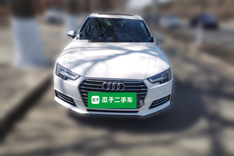 Used Audi A4L 2017 Plus 40 TFSI Ambition Model
