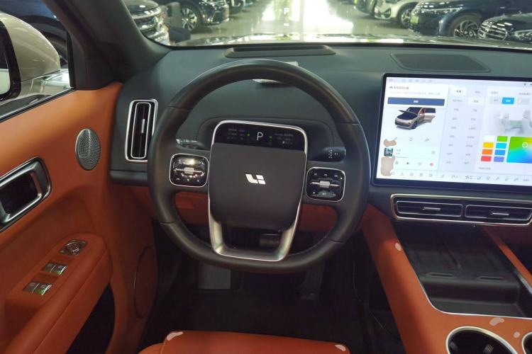 Used Li Auto L8 2024 Ultra Model
