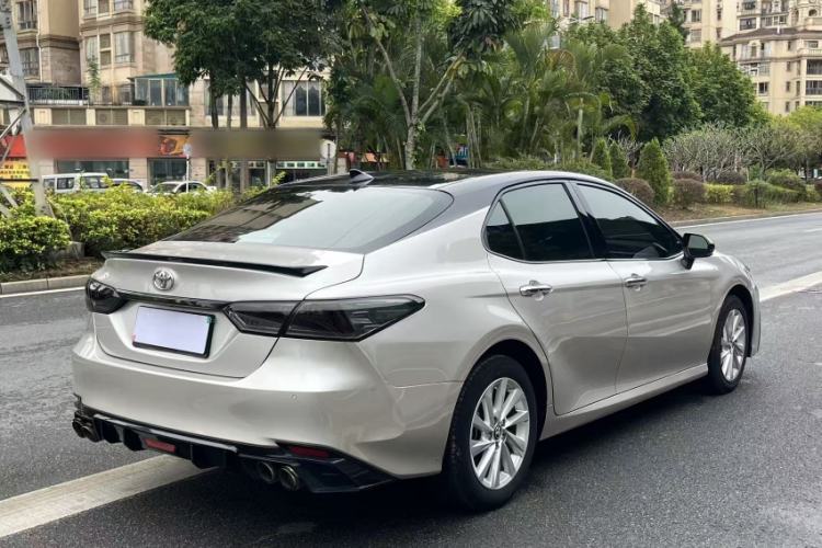 Used Toyota Camry 2021 2.0G Luxury Edition
