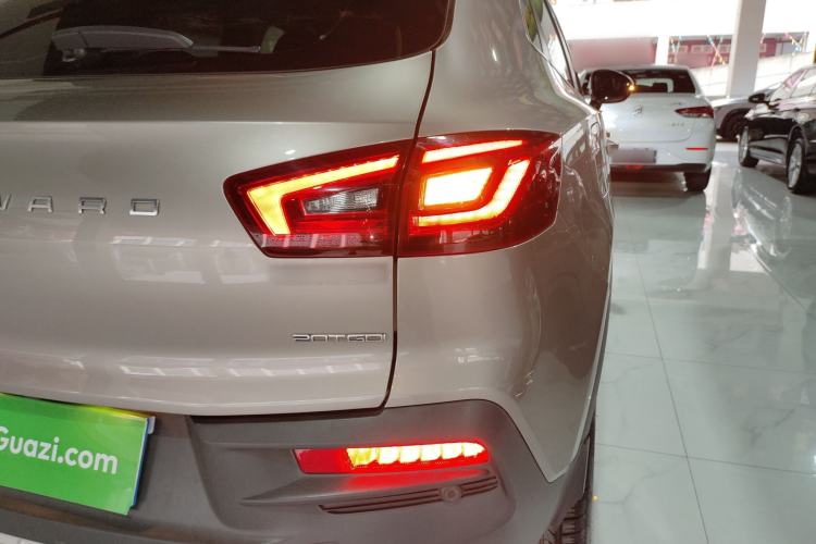 Used BORGWARD BX5 2020 20TGDI Automatic Two-Wheel Drive Pioneer Edition Right Rear Taillight