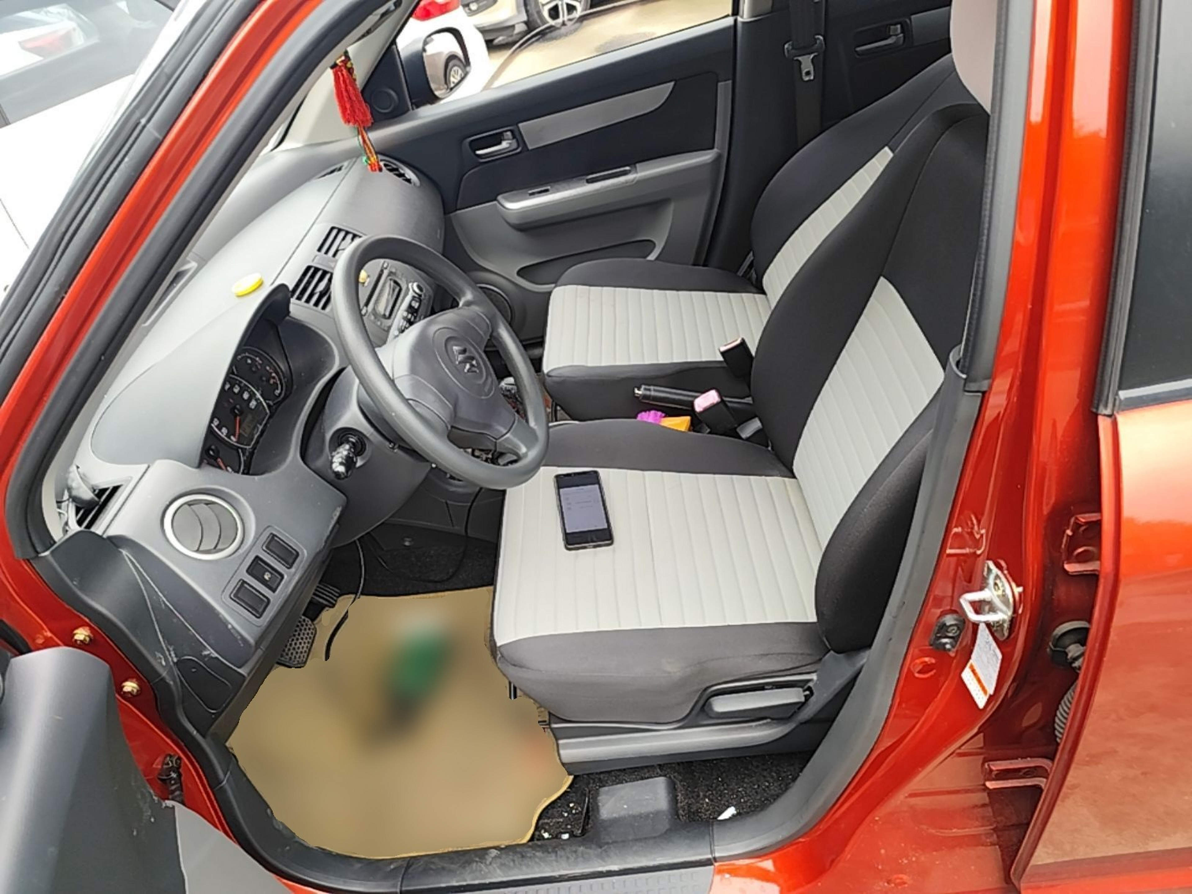 Interior delantero