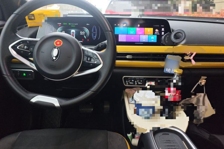 Used ORA Good Cat GT 2023 Mulan Edition 401km Prestige Version Center Console