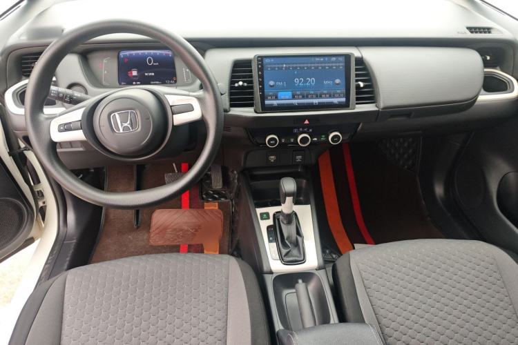 Used Honda Fit 2021 1.5L CVT Trend Edition Center Console