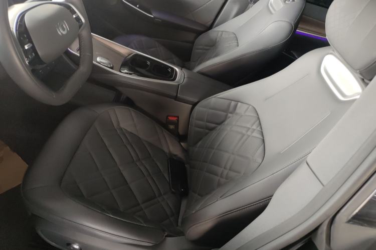 Used CHANGAN NEVO A07 2024 Pure Electric "True Fragrance" Edition 515 Prestige Model Left Front Seat