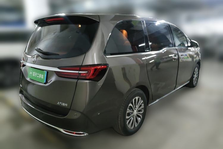 Used Buick GL8 2023 Land Executive Class Deluxe Model