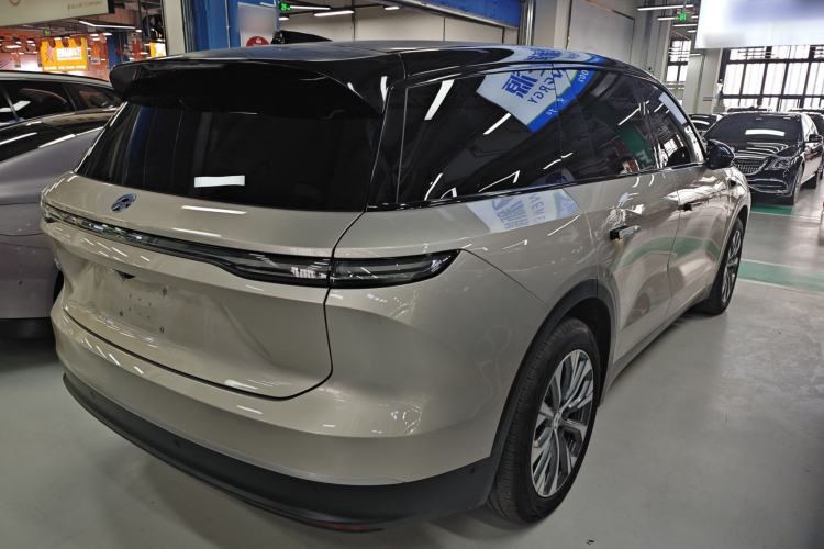 Used Nio ES8 2023 75 kWh Executive Edition
