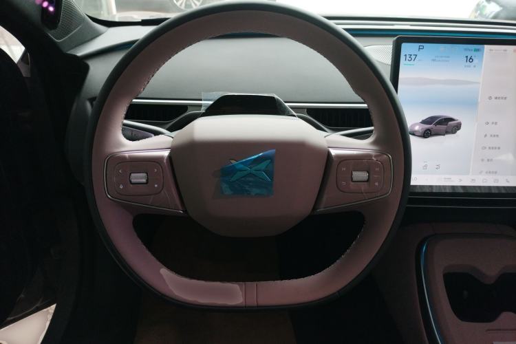 Used XPeng MONA M03 2025 600 with Ultra-Long Range Max Steering Wheel