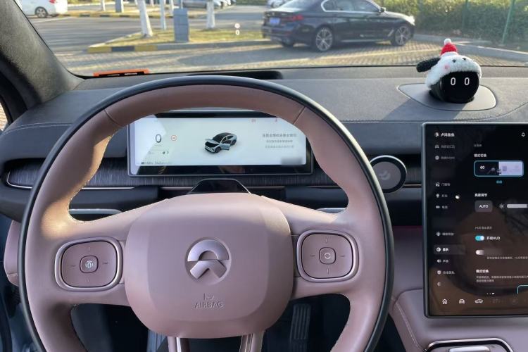 Used Nio EC6 2024 75 kWh
