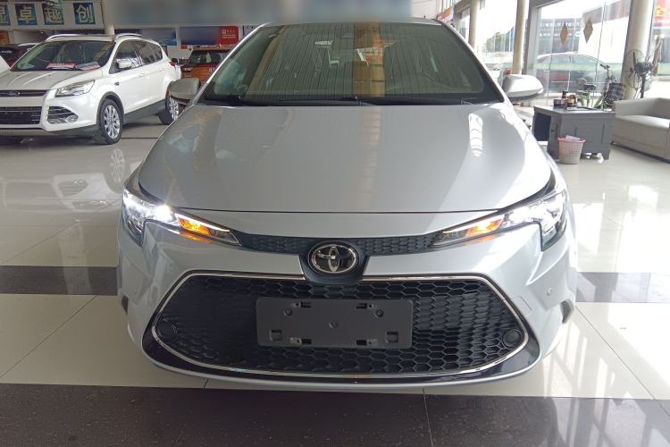 Used Toyota Levin 2019 185T CVT Luxury Edition China VI Standard Front