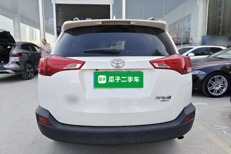 Used Toyota RAV4 2015 2.5L Automatic 4x4 Elite Edition