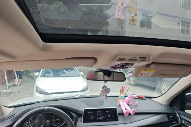 Used BMW X5 2018 xDrive28i Headliner