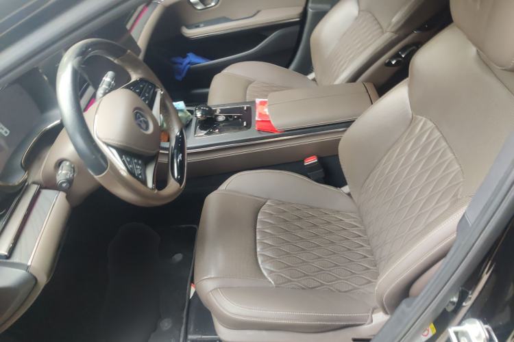 Used BYD Han 2020 DM Four-Wheel Drive Performance Edition Prestige Model Driver Seat