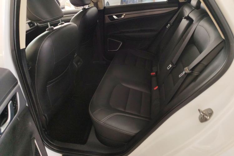 Used Geely Auto Emgrand GL 2018 1.4T Manual Elite Smart Connectivity Version