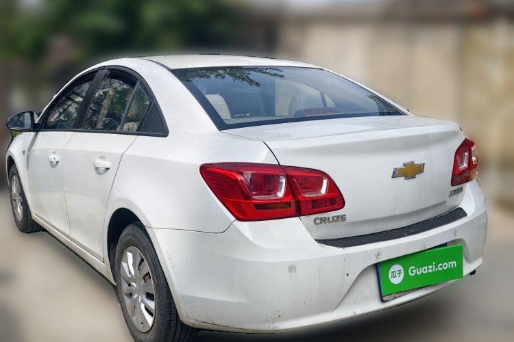 Used Chevrolet Cruze 2015 1.5L Classic SL MT
