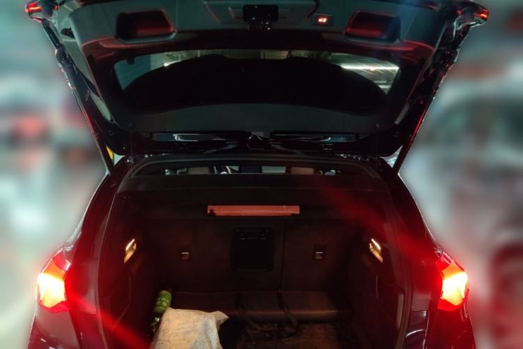 Used Ford Focus 2020 Hatchback EcoBoost 180 Automatic ST Line Trunk