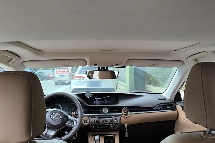 Used Lexus ES 2017 200 30th Anniversary Edition
