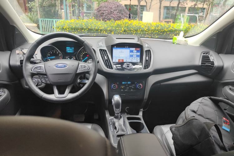 Used Ford Kuga 2018 EcoBoost 180 Two-Wheel-Drive Platinum Edition